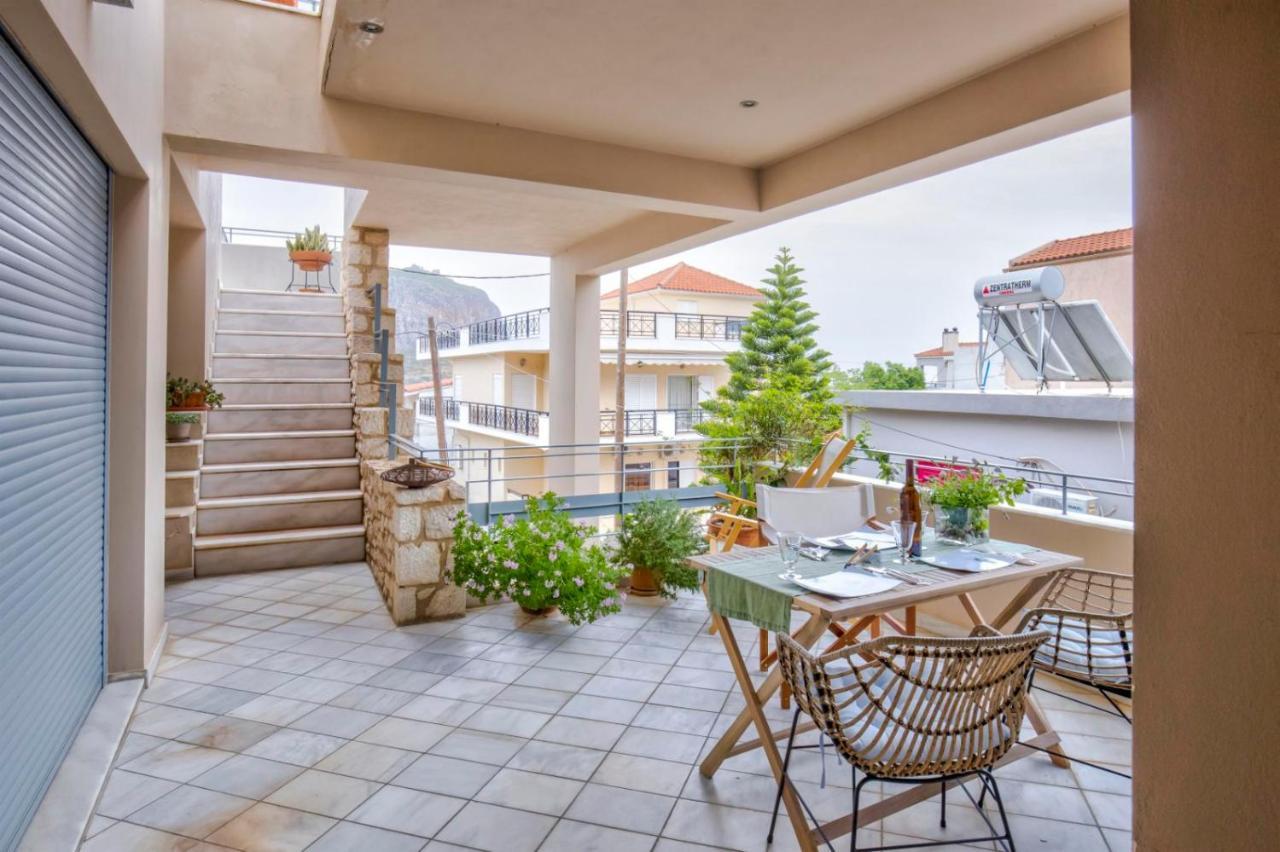 Monemvasia Modern Flat With Partial View ภายนอก รูปภาพ